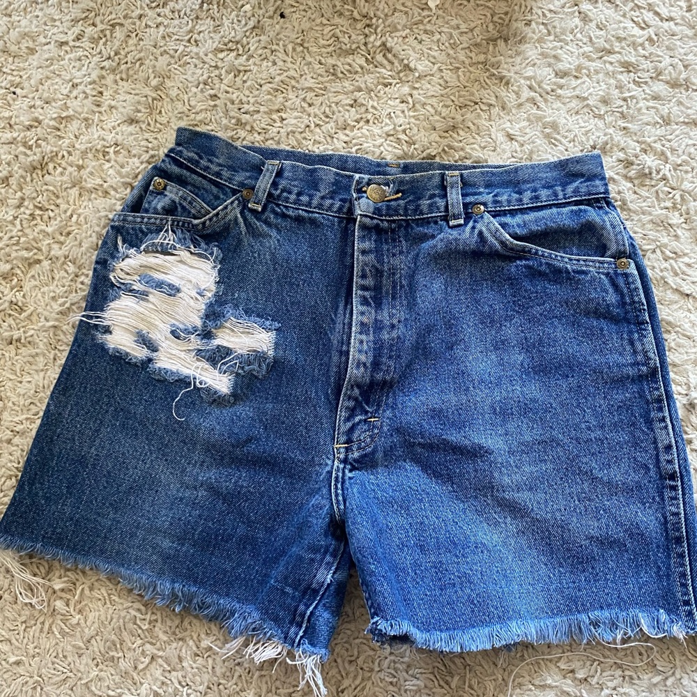 Lee cut off shorts